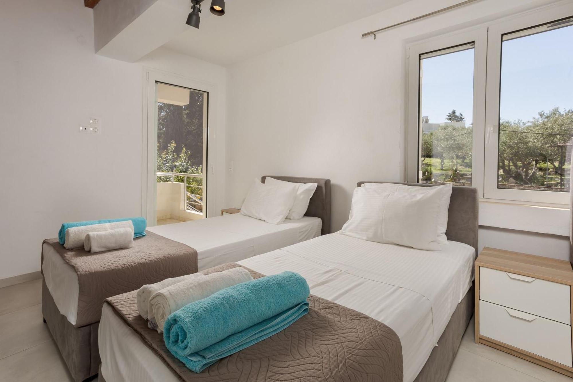 Villa Konstantinos Hilltop Vineyard Escape Almirída Ngoại thất bức ảnh